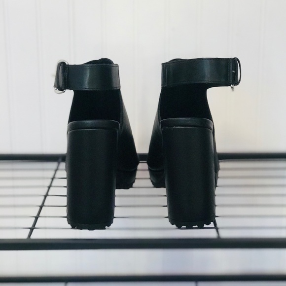 H&M Divided Open Toe Leather Booties - Picture 3 of 5